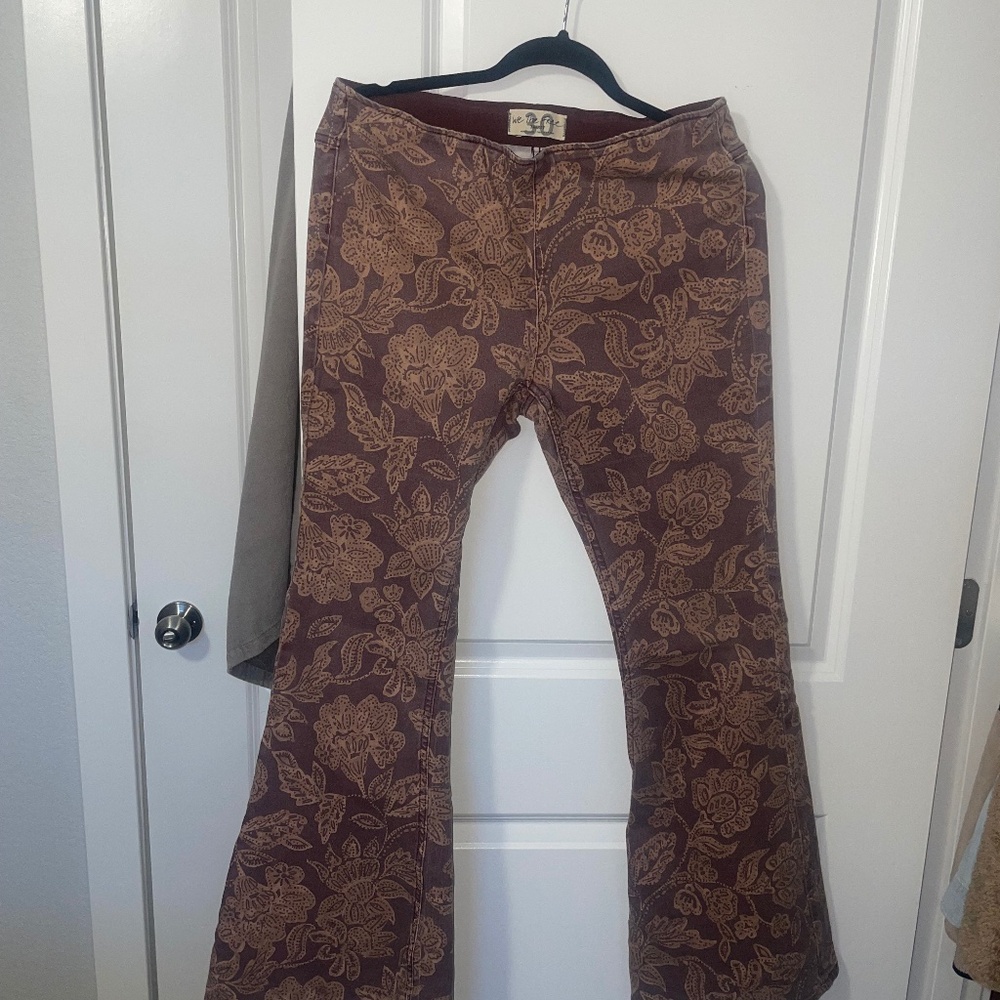 Free People - Pull On Flare Jeans